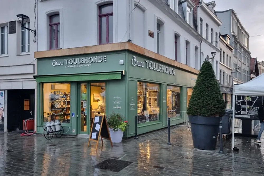 CERCLE_TOURCOING_FROMAGERIE_TOUTLEMONDE.jpg